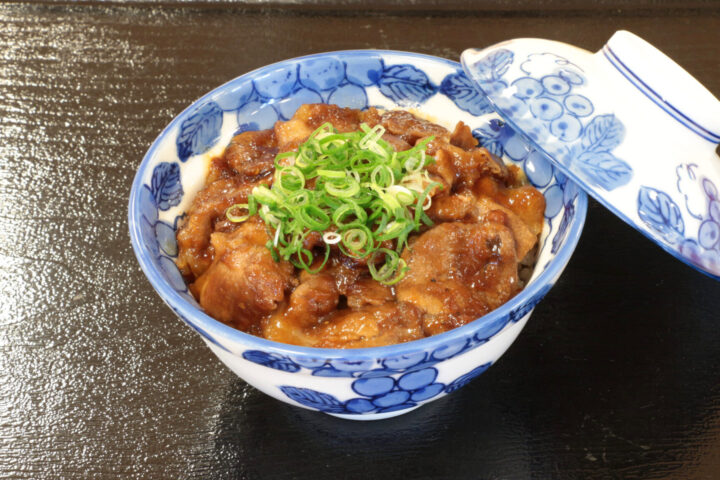 イノシシ丼